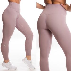 P’tula Alainah’s high waist medium full length